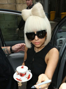 Lady Gaga toting fancy teaware