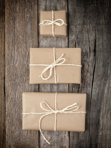 DIY wrapping ready to personalize - free!