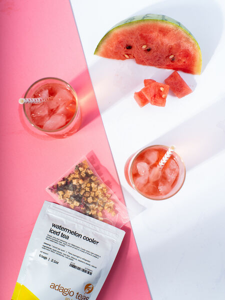 Upgrade your iced tea with slices of fresh fruit!