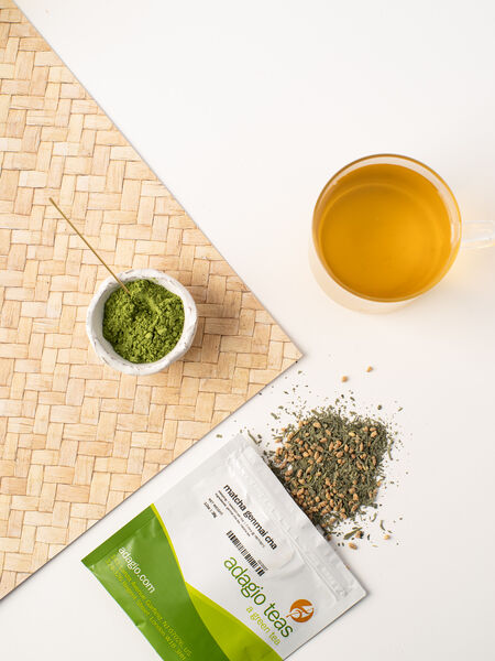 This Japanese classic blend of Genmaicha and Matcha is a comfort food all its own. The toastiness of our sencha and roasted rice genmaicha with our gently grassy, Uji-grown matcha make for a rich and complex vibrant green cup.