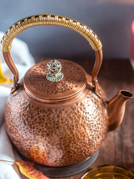 There is also art in design! Take your tea to the next level with Adagio's stunning, Handmade Copper Kettle. Copper is among the top choices for teaware as it offers optimal heat conduction ability. 