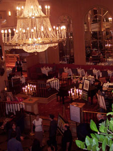 Swans Cafe at Boston Park Plaza Hotel