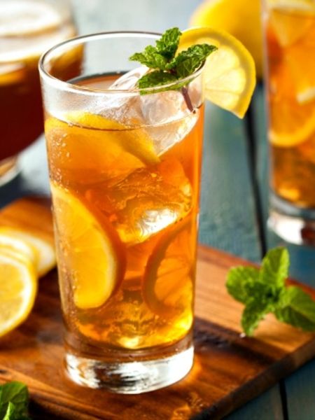 Iced Tea with Lemon