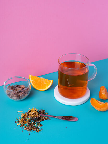 Spice up your summer with fresh teas!