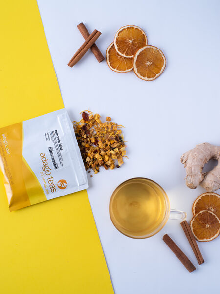 Bright and sunny, our turmeric tea has the fruity, sweet taste of juicy mangos and the zest of Florida oranges. The fruitiness balances the earthiness of the turmeric, which is widely popular for its health benefits, while ginger and peppercorn enliven your senses. Savor the taste as you heal your body.
