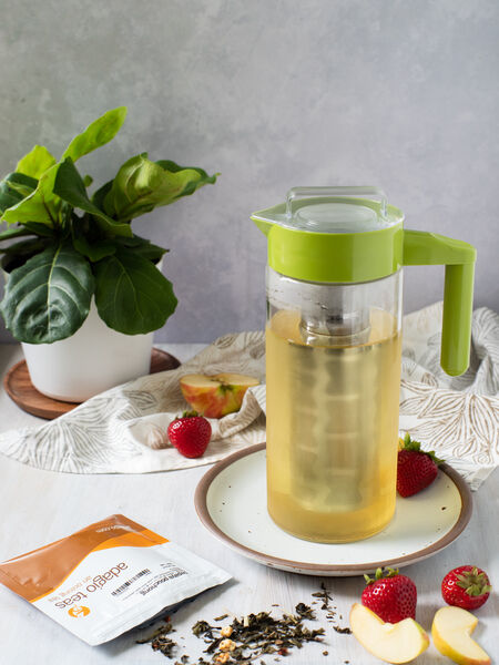 The Benefits of Borosilicate Glass Teaware Steep your way to the most refreshing iced tea with our refrigerator-friendly cold-brew pitchers. Small enough to fit inside a refrigerator door, it is the perfect size for small batches of your favorite loose teas. Featuring borosilicate glass, removable stainless steel infuser basket and screw top lid.